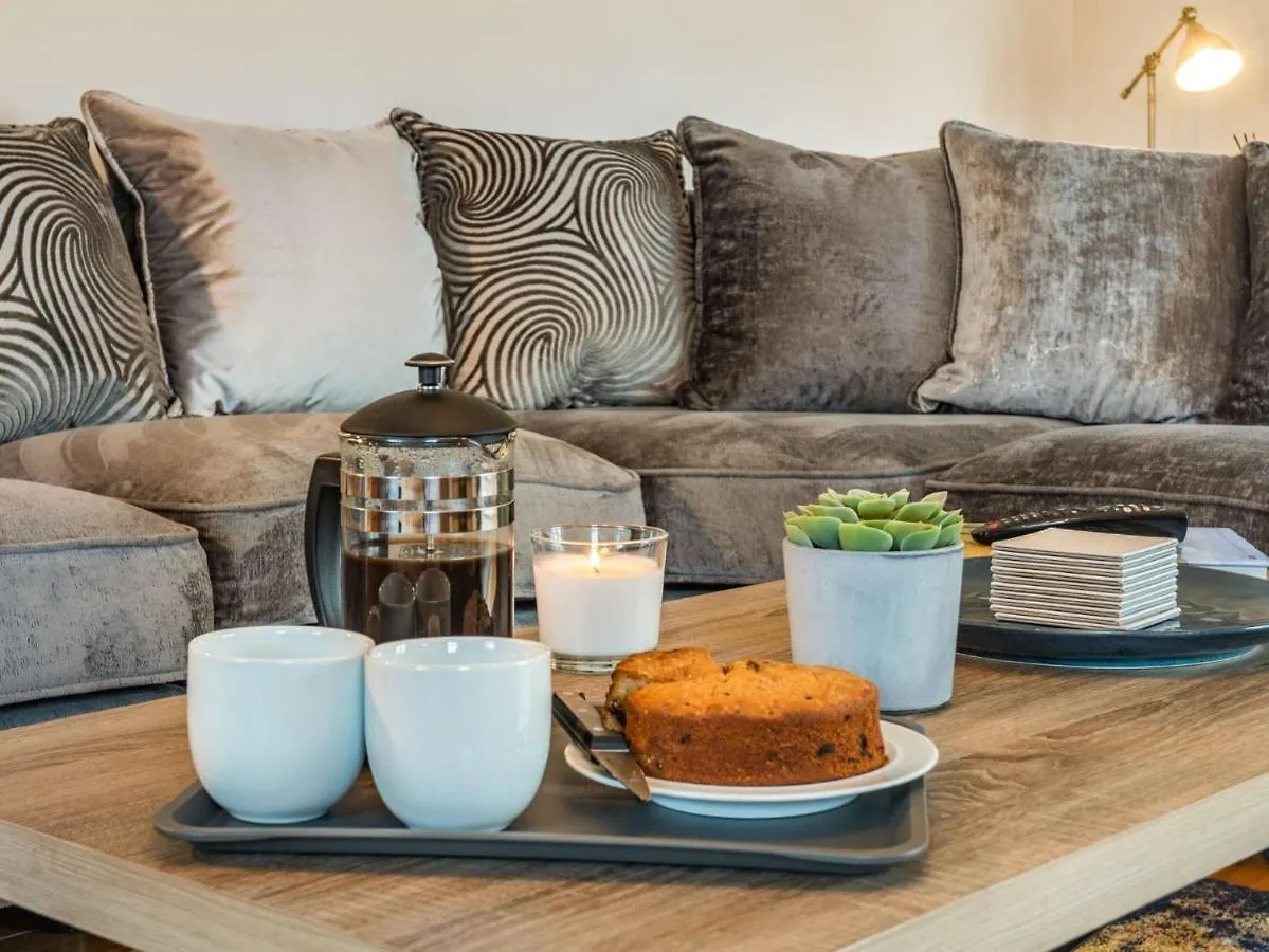 5 Bed In Lytham 85675 Villa Weeton  Holiday home Weeton (Lancashire)