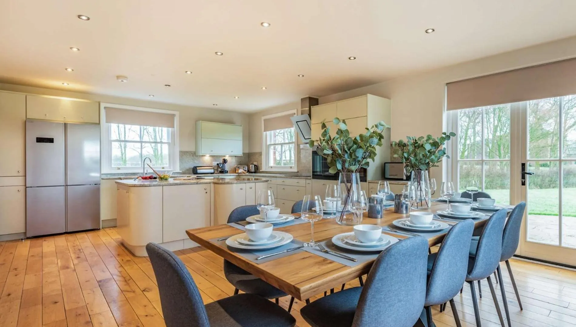 5 Bed In Lytham 85675 Villa Weeton  Holiday home
